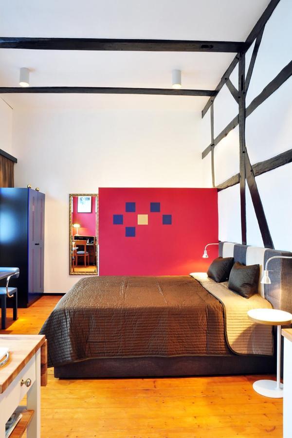 „herrenhausen“ - Stilvolles In Fachwerkhaus Apartment *